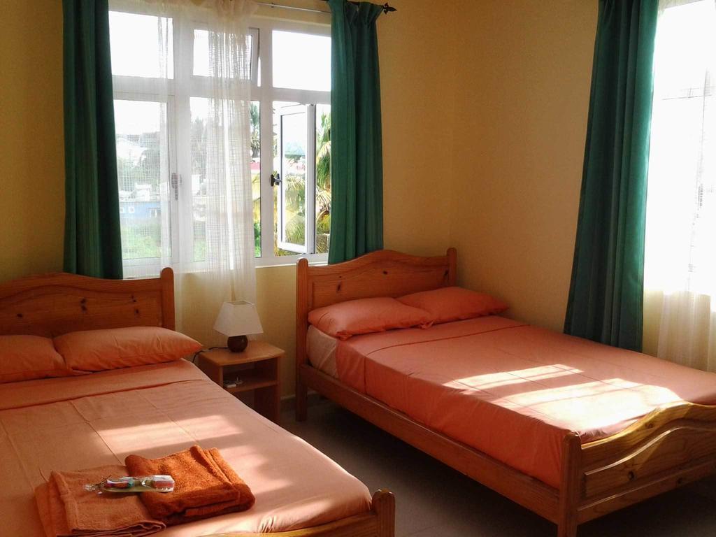 Twins Apartments Flic-en-Flacq 객실 사진