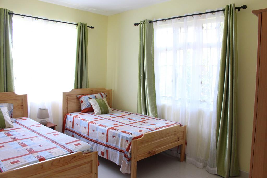 Twins Apartments Flic-en-Flacq 외부 사진