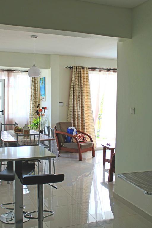 Twins Apartments Flic-en-Flacq 외부 사진